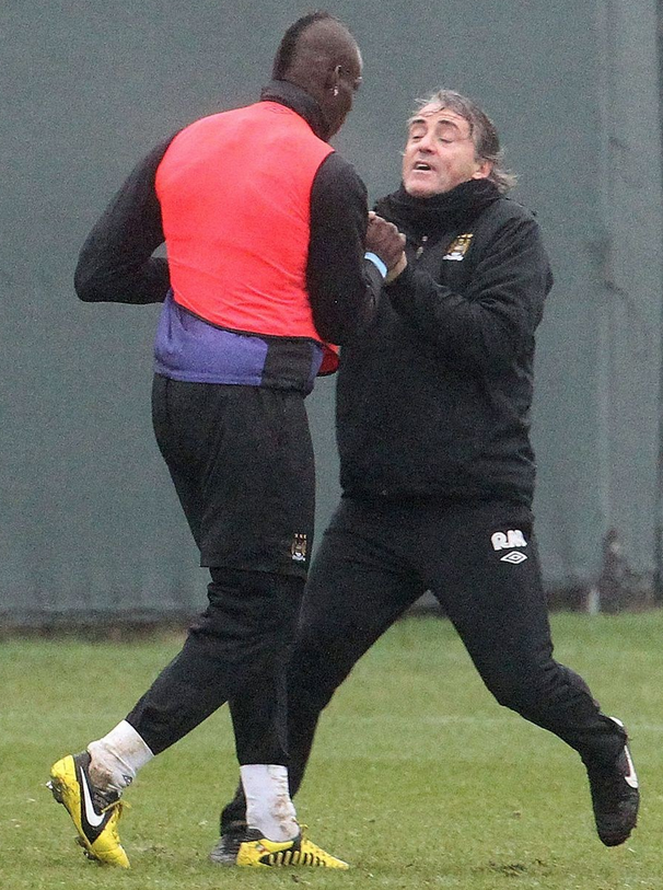 包含北京国安迎意大利杯关键赛,集结日刷新队史纪录,更衣室稳定,数据趋势出现新变化的词条 包含北京国安迎意大利杯关键赛,集结日刷新队史纪录,更衣室稳定,数据趋势出现新变化的词条