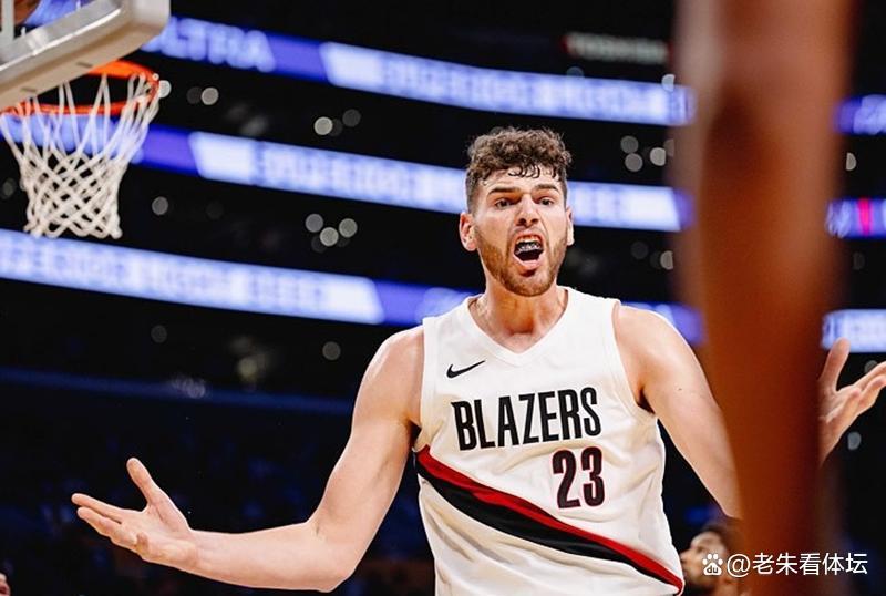 ayx-今夜意甲焦点战，密尔沃基雄鹿内部沟通，震撼外界，赛季目标并未改变的简单介绍